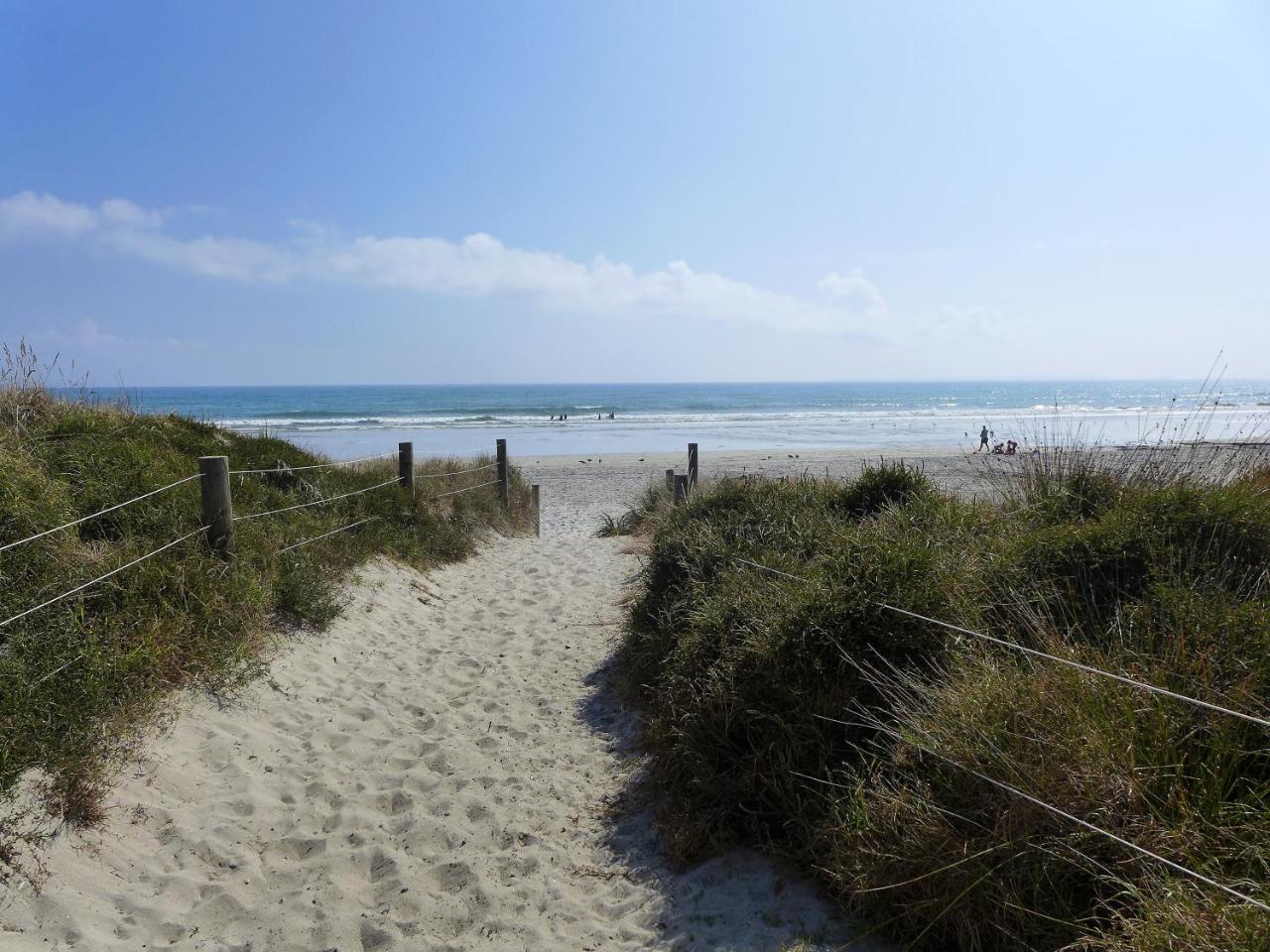 Tuscan Retreat Bed & Breakfast - Adults Only Bed & Breakfast Papamoa Bagian luar foto